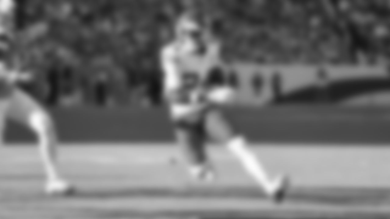 Kansas City Chiefs running back Brashard Smith (24) runs with the ball during a week 11 NFL football game against the Denver Broncos, Sunday, November 16, 2025 in Denver, CO.