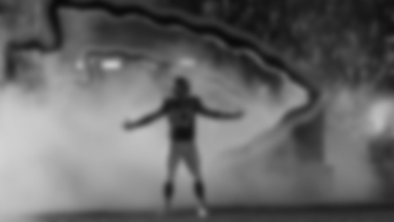 Kansas City Chiefs tight end Travis Kelce (87) enjoys the noise of the crowd before running onto the field prior to an NFL week 17 matchup against the Denver Broncos, Thursday, December 25, 2025.