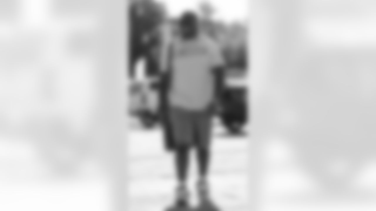 Kansas City Chiefs offensive tackle Chukwuebuka Godrick (72) arrives prior to a preseason week 3 NFL football game against the Chicago Bears, Friday, August 22, 2025.