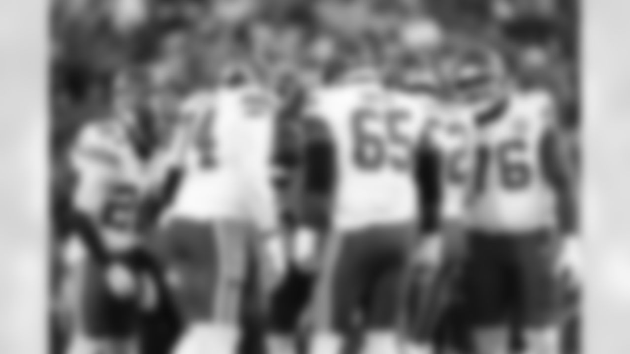 The offense during a week 9 NFL football game against the Buffalo Bills, Sunday, November 2, 2025 in Buffalo, NY