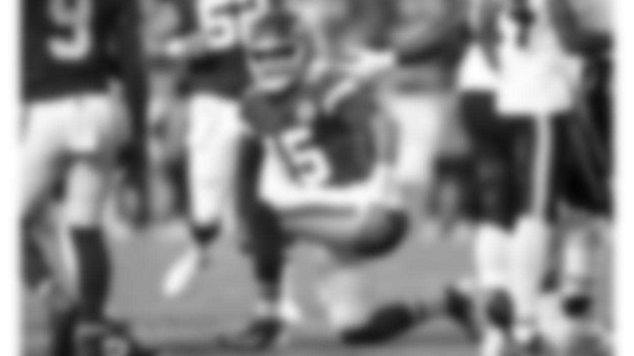 Kansas City Chiefs quarterback Patrick Mahomes (15) celebrates during a preseason week 3 NFL football game against the Chicago Bears, Friday, August 22, 2025 in Kansas City, MO.