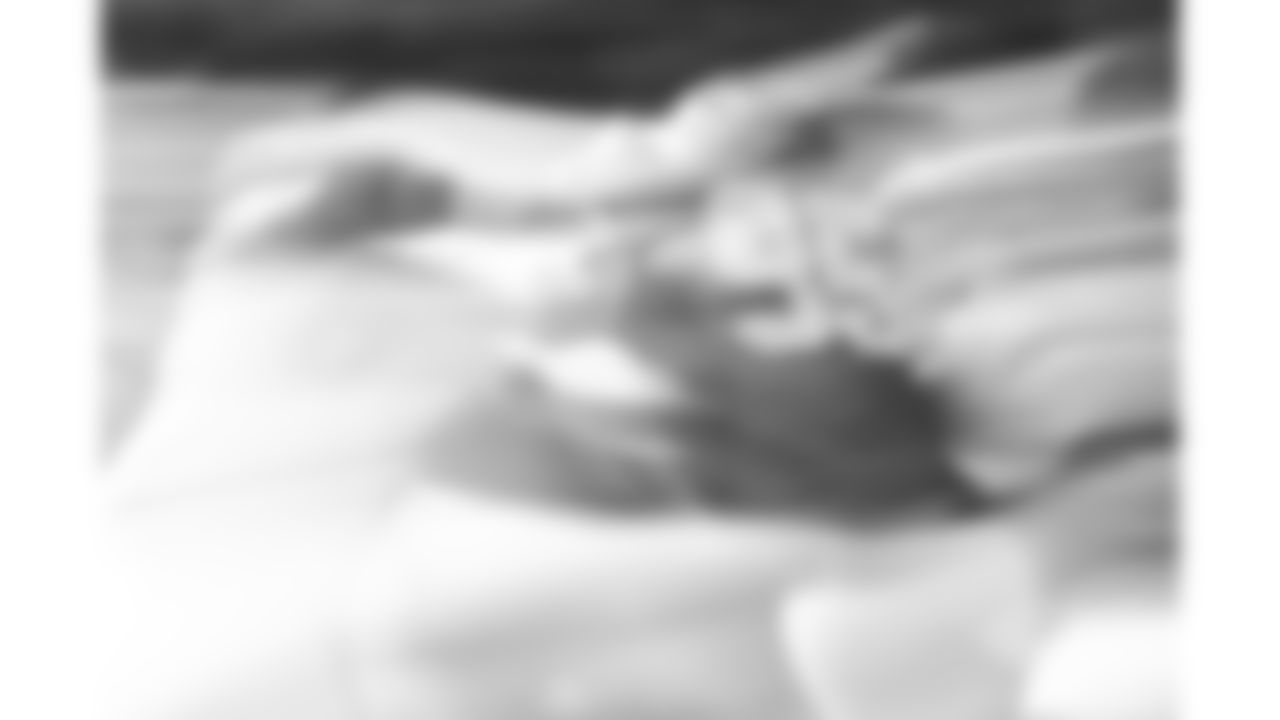 Kansas City Chiefs defensive tackle Chris Jones (95) in action during a week 15 NFL football game against the Los Angeles Chargers, Sunday, December 14, 2025 in Kansas City, MO.