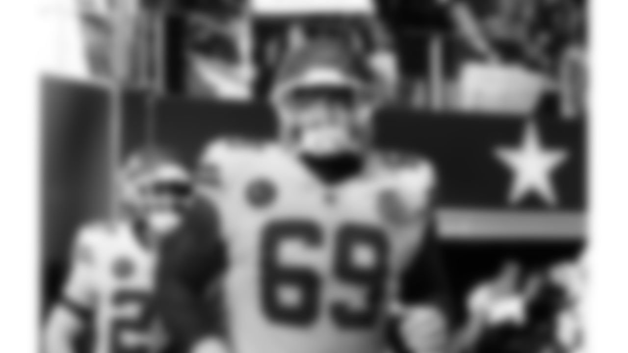 Kansas City Chiefs nose tackle Mike Pennel (69) prior to a week 13 NFL football game against the Dallas Cowboys on Thursday, November 27, 2025 in Arlington, TX.