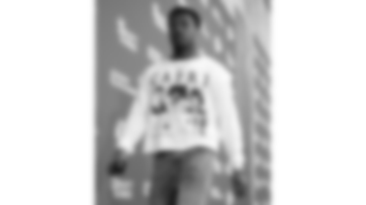 Kansas City Chiefs defensive back Chamarri Conner (27) arrives prior to an NFL week 17 matchup against the Denver Broncos, Thursday, December 25, 2025.