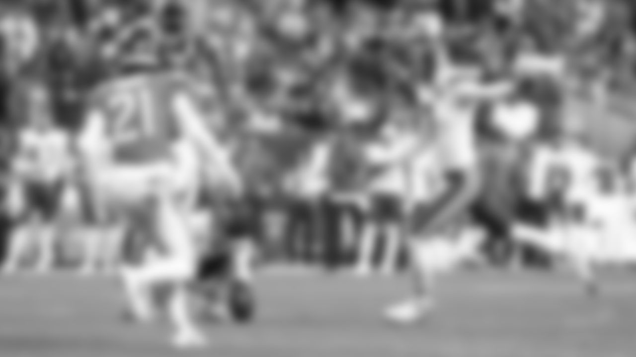 Kansas City Chiefs kicker Harrison Butker (7) kicks a field goal during a week 11 NFL Football game against the Denver Broncos on Sunday, November 16, 2025 in Denver, Colorado.