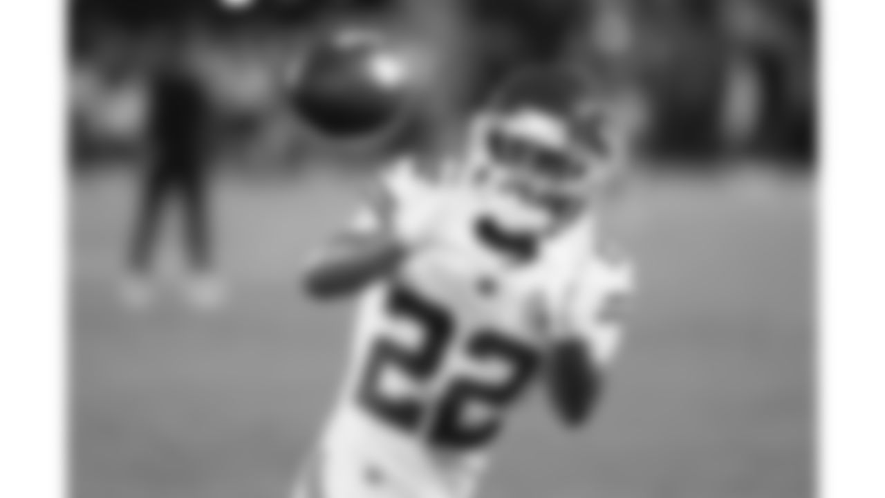Kansas City Chiefs cornerback Trent McDuffie (22) warms up prior to a week 5 NFL football game against the Jacksonville Jaguars, Monday, October 6, 2025, in Jacksonville, FL.