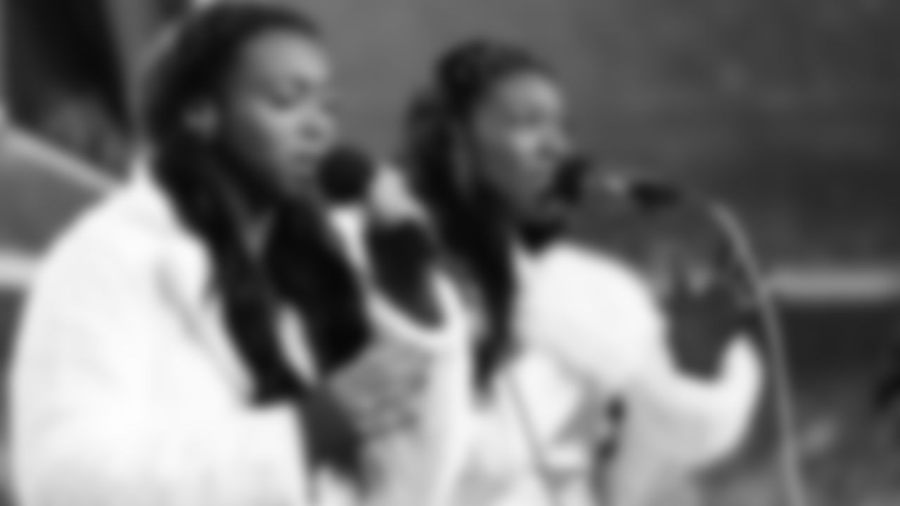 Brianna Yancey and Mikaela Ayira sing the National Anthem prior to an NFL week 17 matchup against the Denver Broncos, Thursday, December 25, 2025.