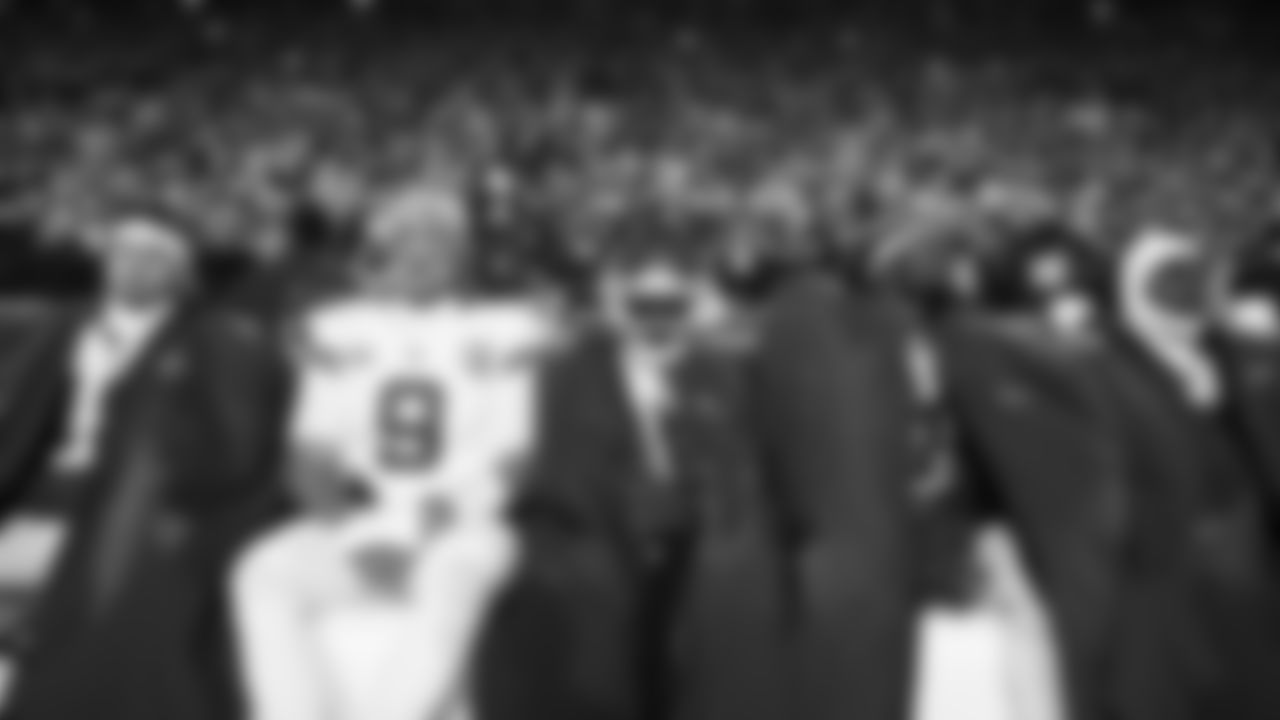Kansas City Chiefs players on the bench prior to the regular season Week 13 NFL Football Game at Lambeau Field in Green Bay, WI on Sunday, December 3, 2023.