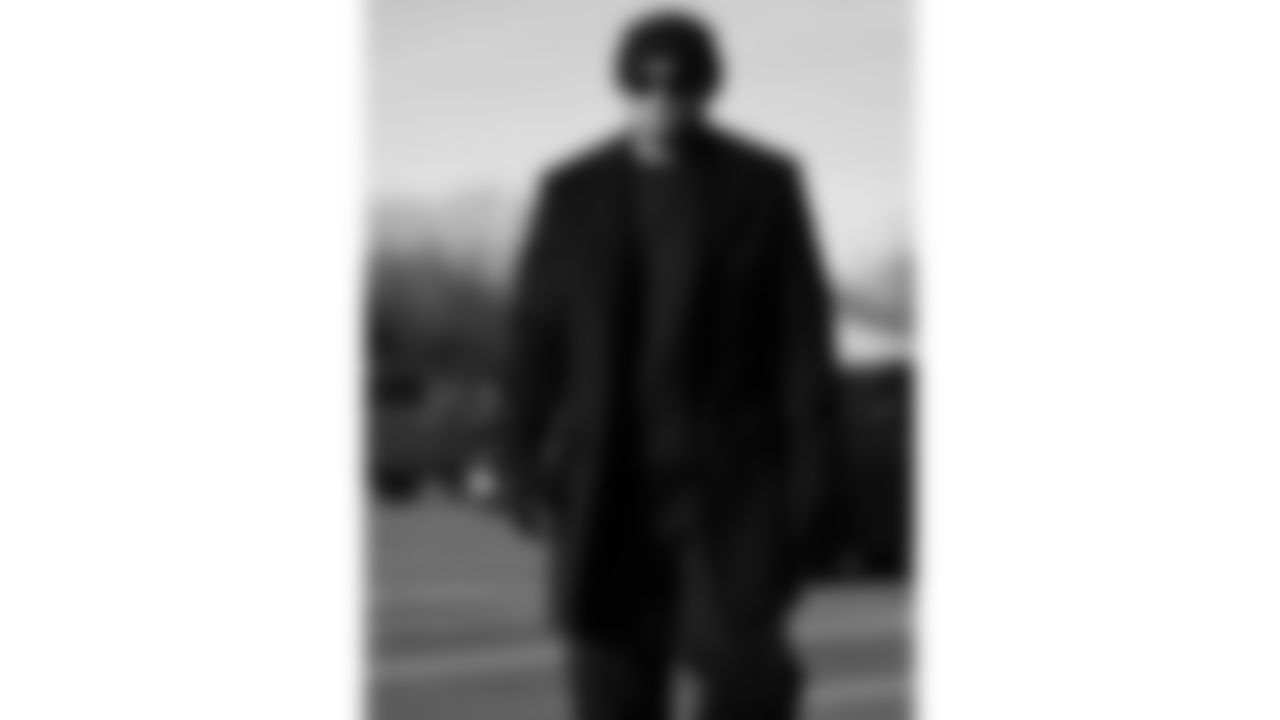 Kansas City Chiefs cornerback Trent McDuffie (22) arrives prior to an NFL week 15 matchup against the Los Angeles Chargers, Sunday December 14, 2025.