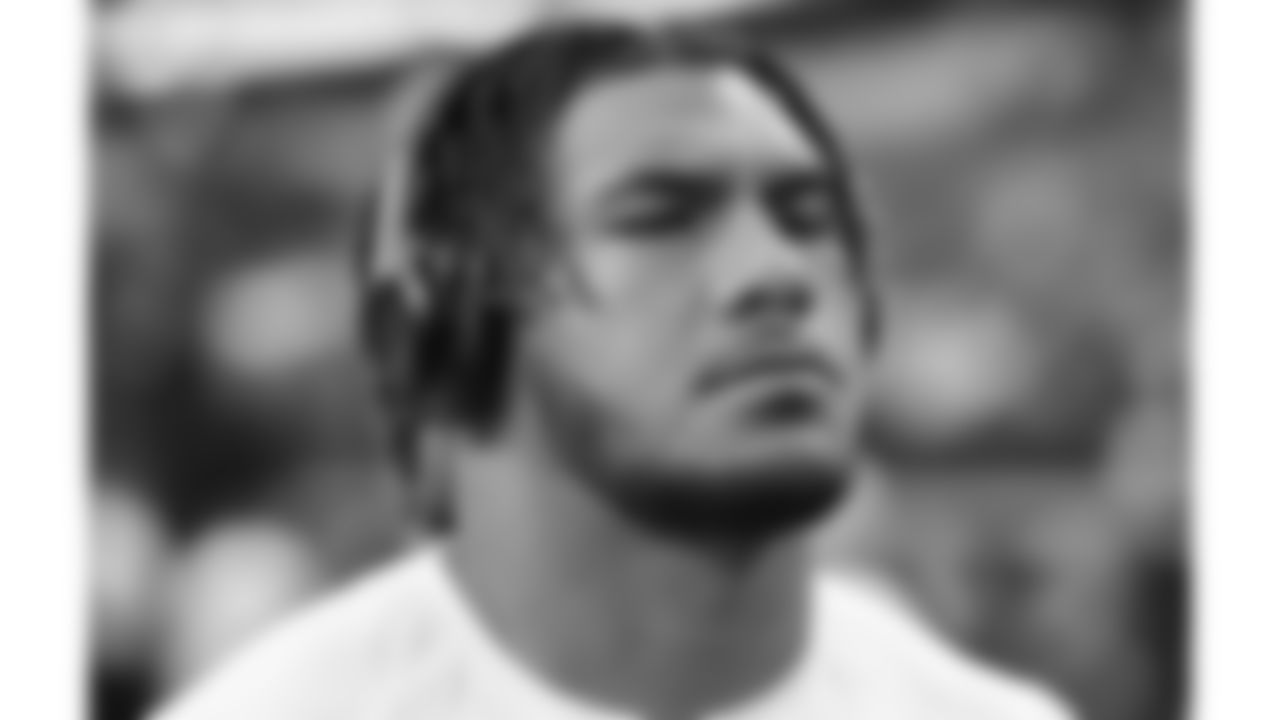 Kansas City Chiefs tackle Kingsley Suamataia (76) prior to a week 13 NFL football game against the Dallas Cowboys on Thursday, November 27, 2025 in Arlington, TX.