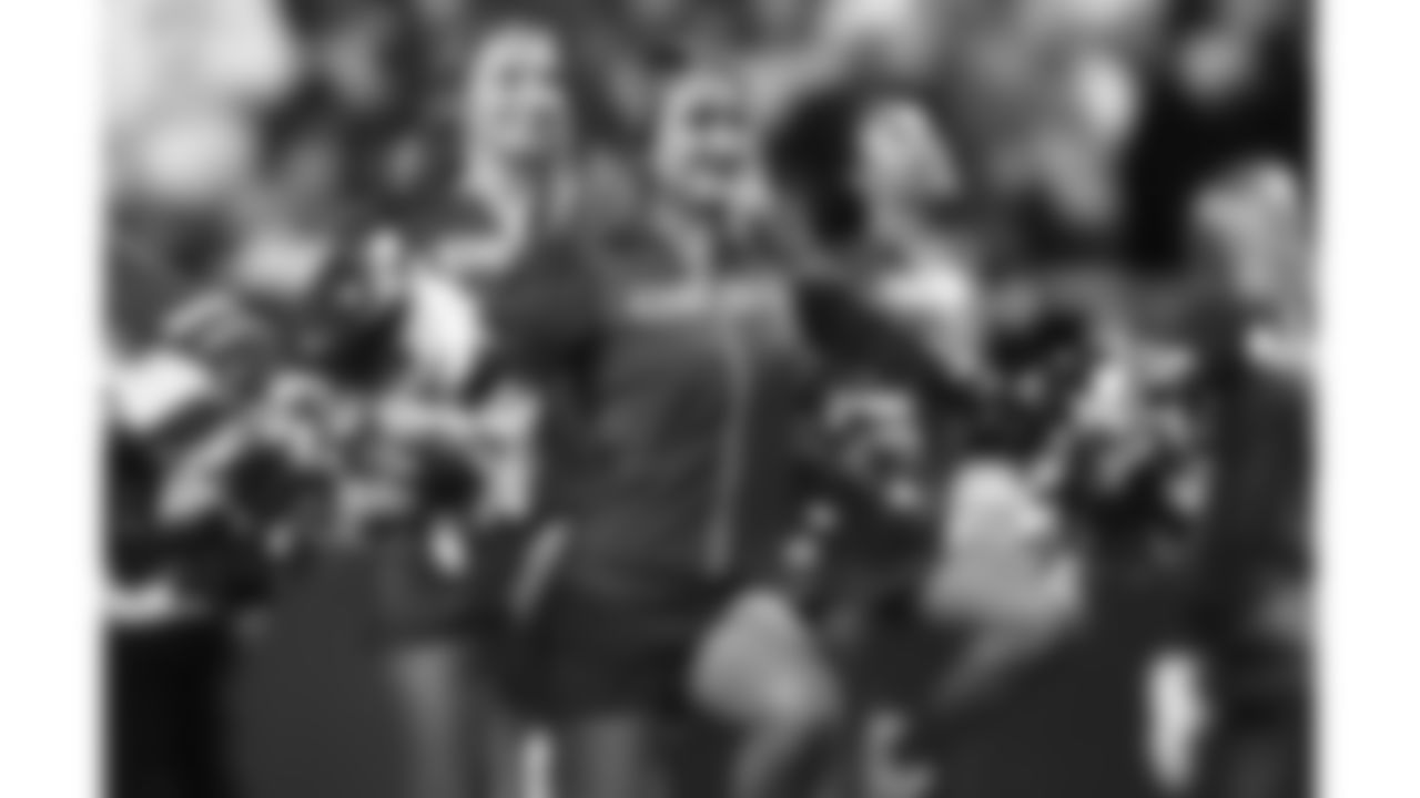 The Kansas City Chiefs Cheerleaders and Entertainment teams during a week 17 NFL Football game against the Denver Broncos on December 25, 2025 in Kansas City, MO.