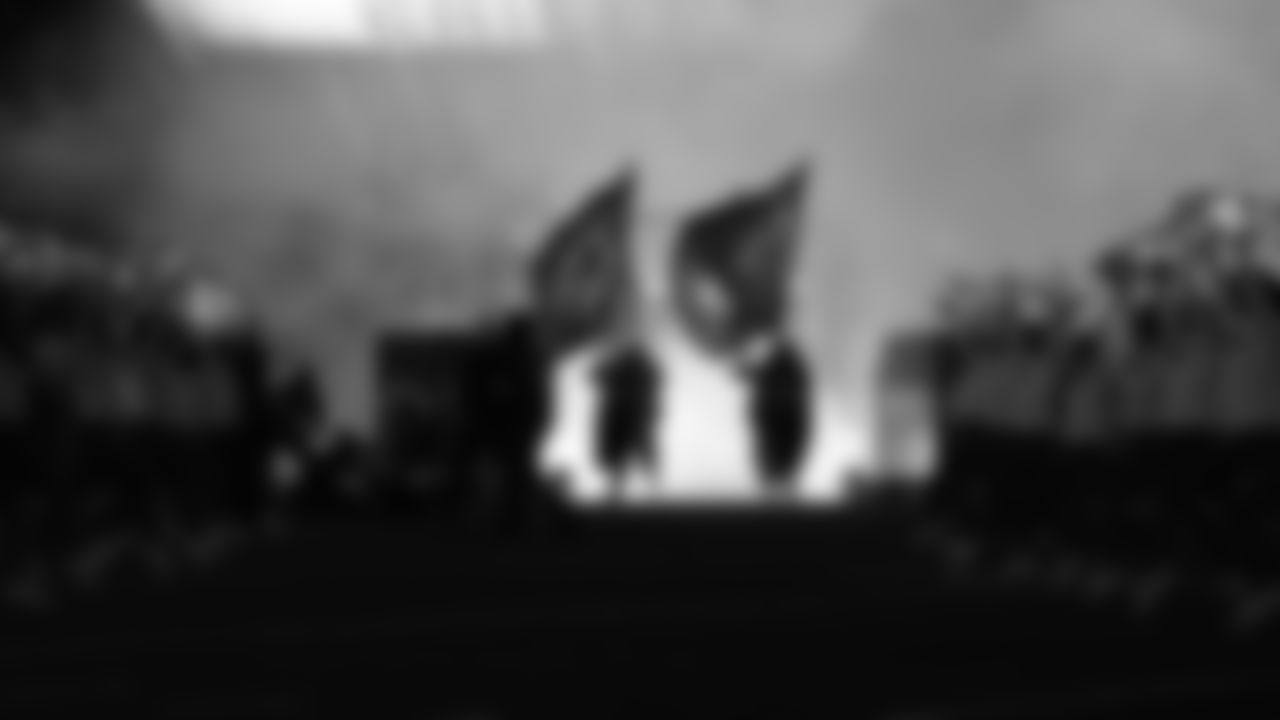 Flag runners prior to the Week 14 NFL game against the Los Angeles Chargers on Sunday, December 8, 2024.