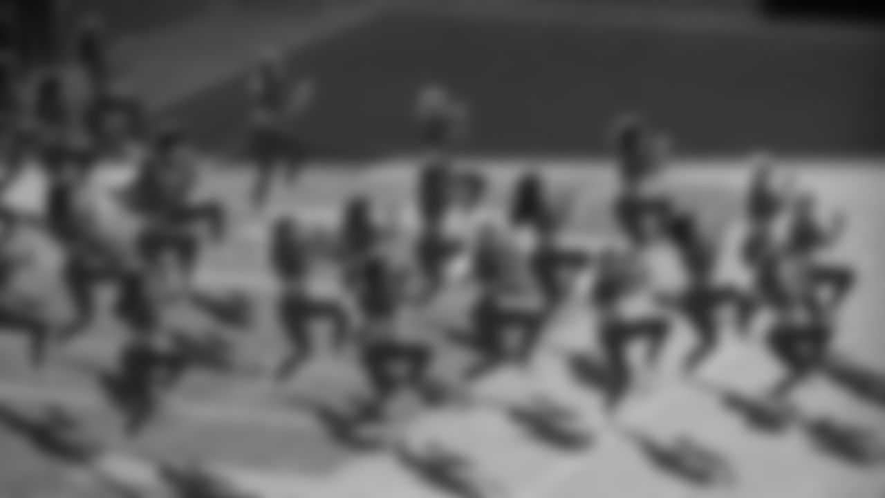 Kansas City Chiefs Cheerleaders during a week 12 NFL football game against the Indianapolis Colts, Sunday, November 23, 2025 in Kansas City, MO.