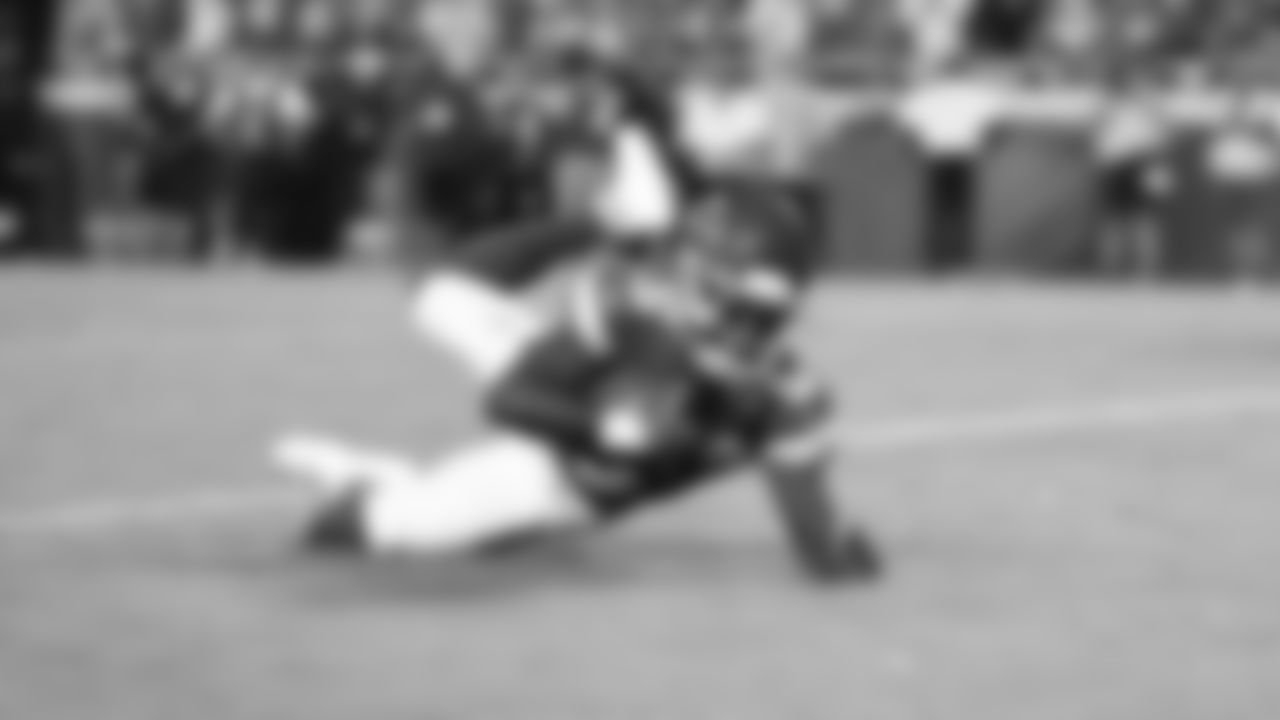 Kansas City Chiefs wide receiver Hollywood Brown (5) scores his second touchdown during a week 6 NFL Football game against the Detroit Lions on Sunday, October 12, 2025 in Kansas City, MO.