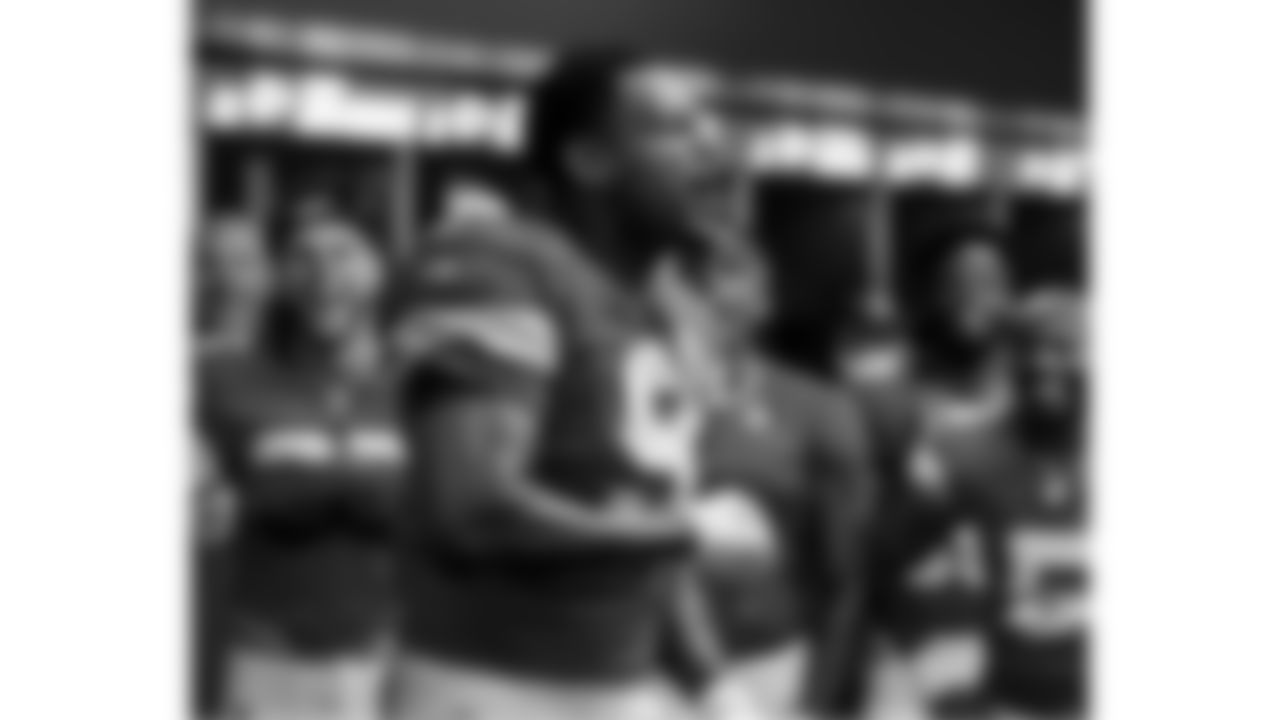 Kansas City Chiefs wide receiver JuJu Smith-Schuster (9) celebrates in the locker room after the week 6 NFL football game against the Detroit Lions, Sunday, October 12, 2025 in Kansas City, MO.