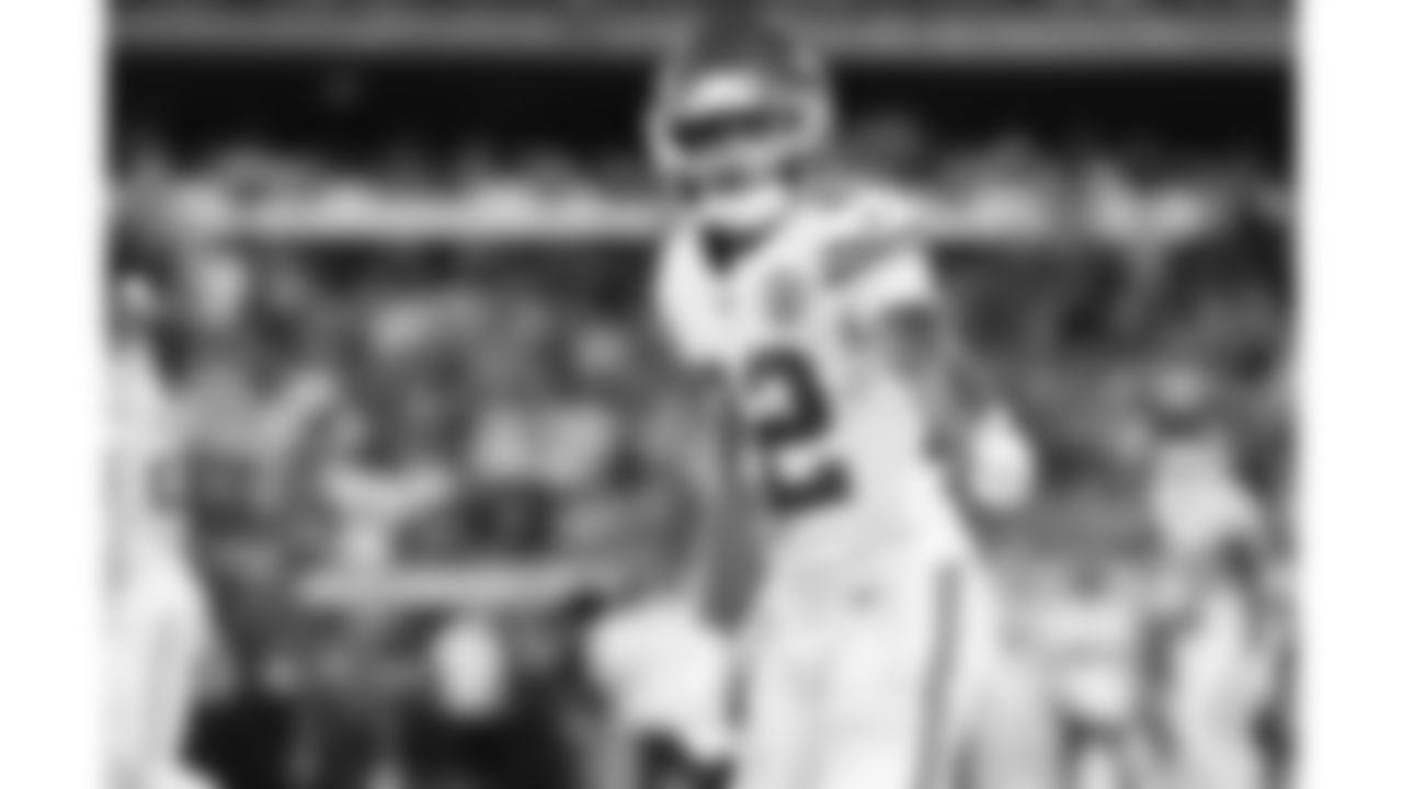 Kansas City Chiefs cornerback Trent McDuffie (22) signals during a week 5 NFL football game against the Jacksonville Jaguars, Monday, October 6, 2025, in Jacksonville, FL.