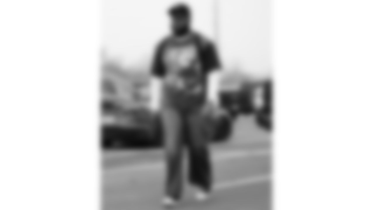 Kansas City Chiefs guard Trey Smith (65) arrives prior to a week 12 NFL Football game against the Indianapolis Colts on Sunday, November 23, 2025 in Kansas City, MO