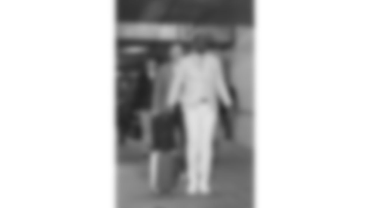 Kansas City Chiefs Offensive Assistant Coach Kevin Saxton arrives at Nissan Stadium prior to a week 16 NFL Football game against the Tennessee Titans on Sunday, December 21, 2025 in Nashville, Tennessee.