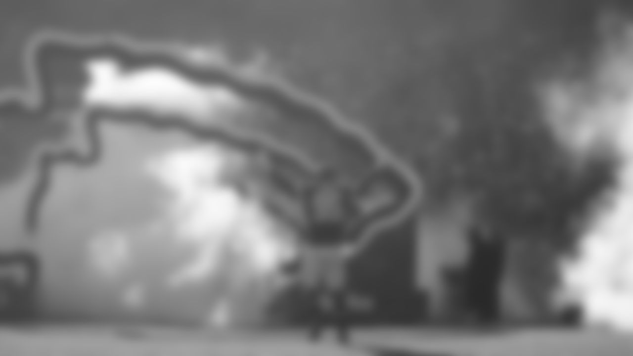 Kansas City Chiefs defensive tackle Chris Jones (95) runs onto field prior to a week 12 NFL Football game against the Indianapolis Colts on Sunday, November 23, 2025 in Kansas City, MO