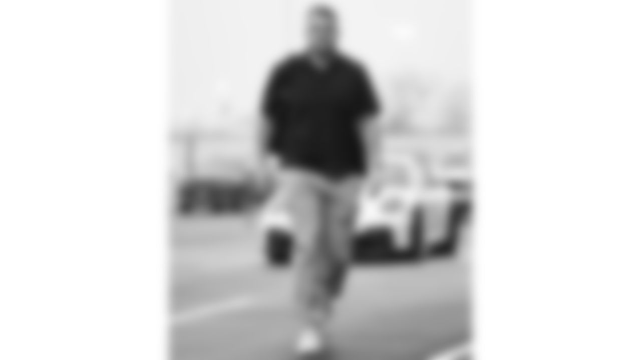 Kansas City Chiefs offensive lineman C.J. Hanson (61) arrives prior to an NFL week 17 matchup against the Denver Broncos, Thursday, December 25, 2025.