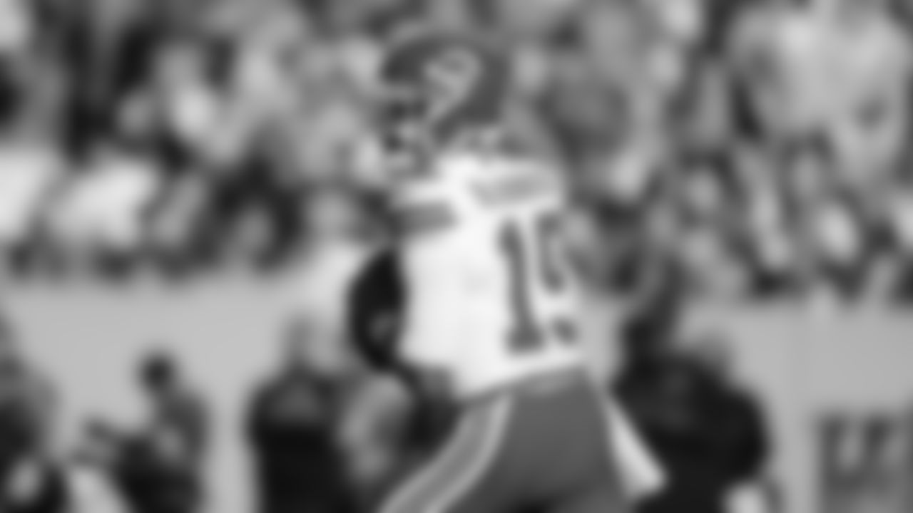 Kansas City Chiefs quarterback Chris Oladokun (19) drops back during a week 16 NFL Football game against the Tennessee Titans on Sunday, December 21, 2025 in Nashville, Tennessee.