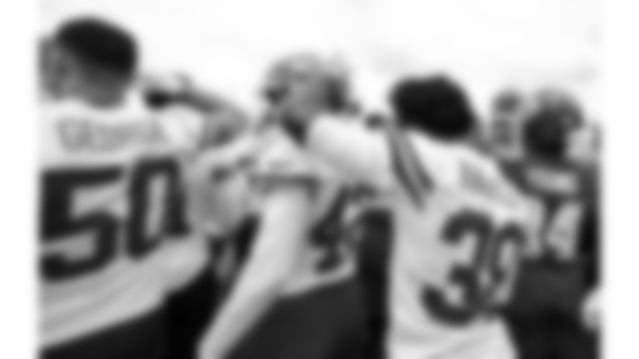 Kansas City Chiefs huddle up following practice during phase 3 of OTAs on Thursday, May 29, 2025 in Kansas City, MO.