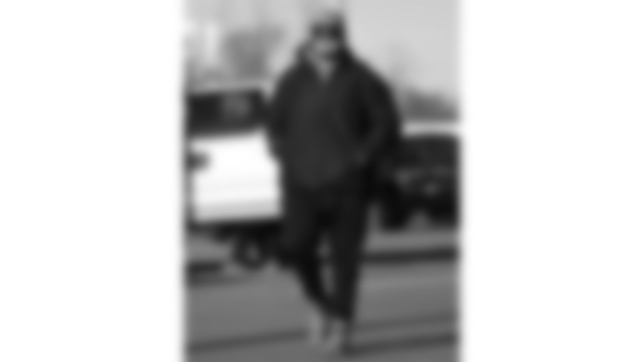 Kansas City Chiefs offensive lineman Mike Caliendo (66) arrives prior to an NFL week 15 matchup against the Los Angeles Chargers, Sunday December 14, 2025.