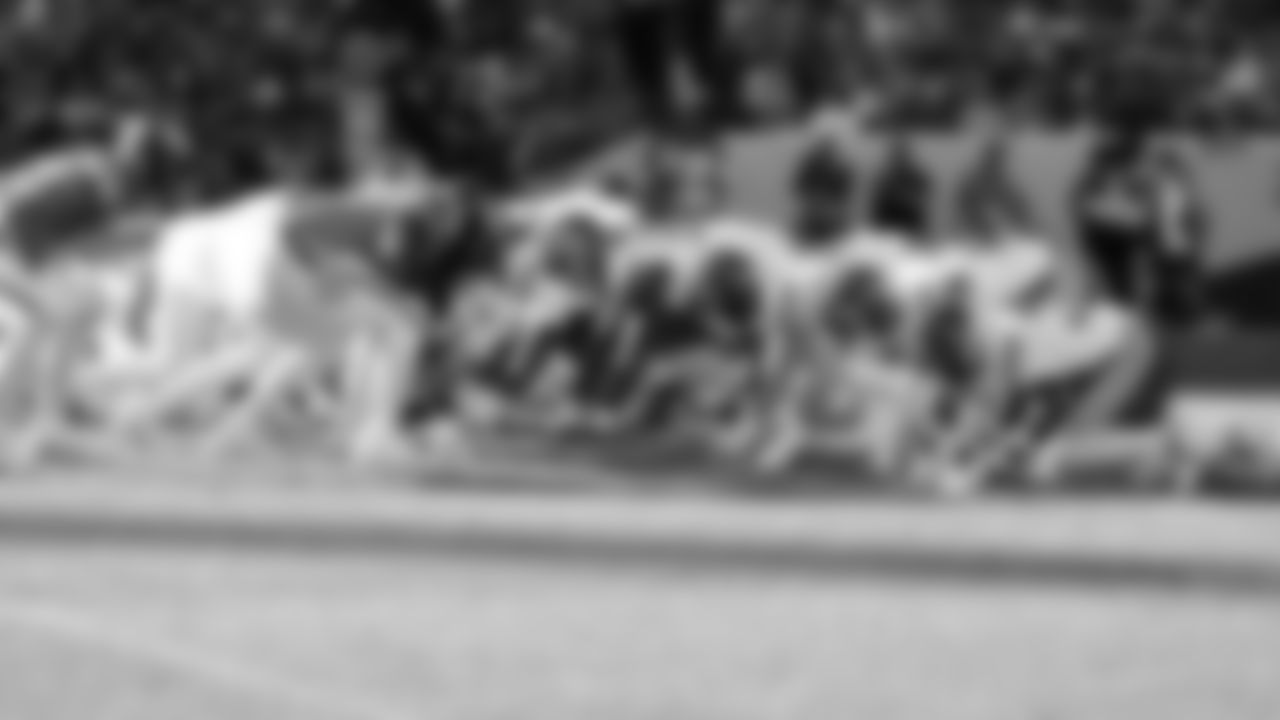 The Kansas City Chiefs defense lines up during a week 11 NFL Football game against the Denver Broncos on Sunday, November 16, 2025 in Denver, Colorado.