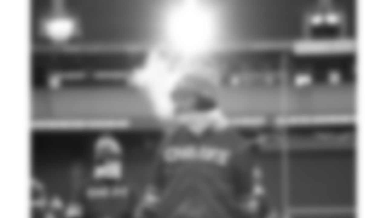 Kansas City Chiefs Cheerleaders practice on the field prior to a week 15 NFL Football game against the Los Angeles Chargers on Sunday, December 14, 2025 in Kansas City, MO.