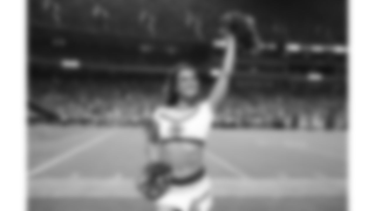 A Kansas City Chiefs Cheerleader during the week 6 NFL football game against the Detroit Lions, Sunday, October 12, 2025 in Kansas City, MO.