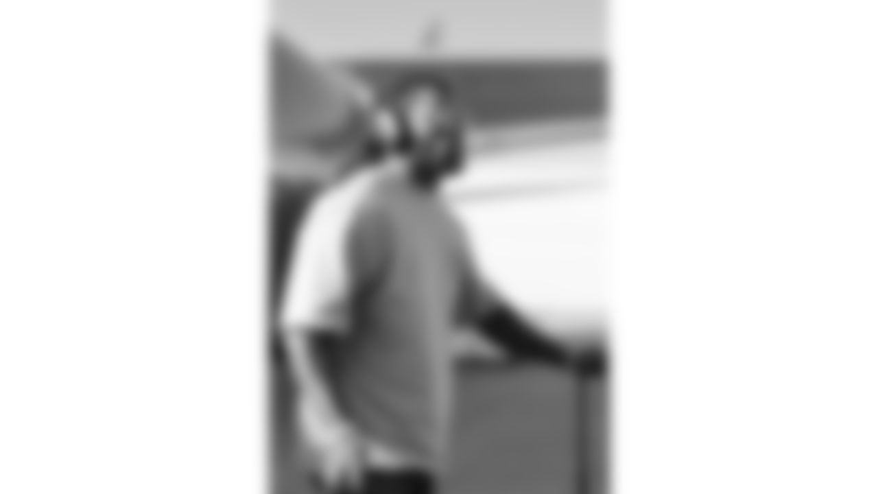 Kansas City Chiefs linebacker Nick Bolton (32) travels for a week 13 matchup with the Dallas Cowboys Wednesday November 26, 2025.