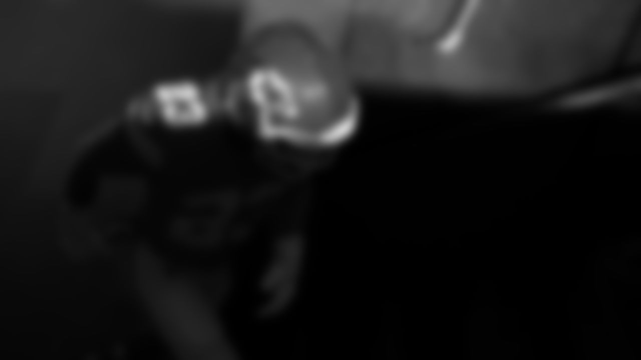 Kansas City Chiefs middle linebacker Drue Tranquill (23) walks to the field prior to a week 14 NFL football game against the Houston Texans, Sunday, December 7, 2025 in Kansas City, MO.