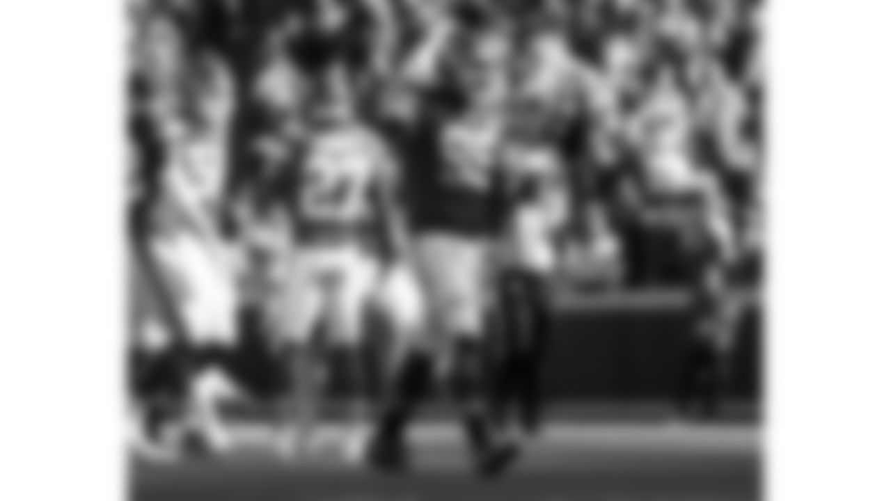 Kansas City Chiefs defensive tackle Chris Jones (95) celebrates during a week 12 NFL football game against the Indianapolis Colts, Sunday, November 23, 2025 in Kansas City, MO.