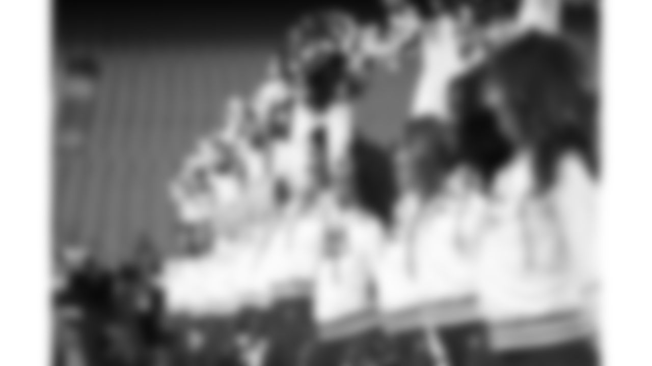 A Kansas City Chiefs Cheerleader before a week 8 NFL football game against the Washington Commanders, Monday, October 27, 2025, in Kansas City, MO.