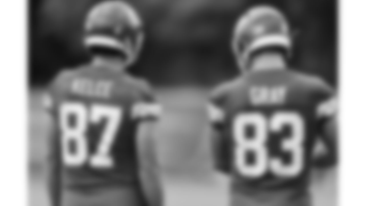 Kansas City Chiefs tight end Travis Kelce (87) practices during phase 3 of OTAs on Tuesday June 17, 2025 in Kansas City, MO.
