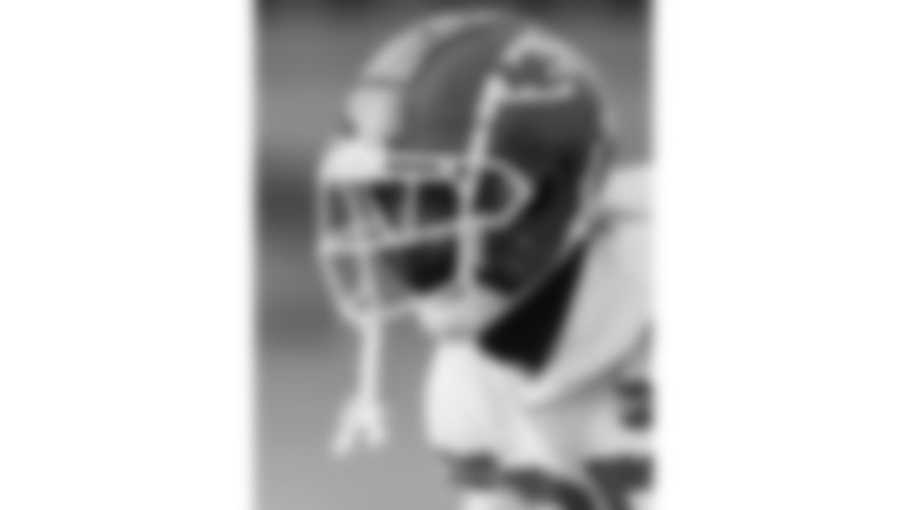 Kansas City Chiefs cornerback Jaylen Watson (35) during week 15 practice on Friday December 12, 2025 in Kansas City, MO.