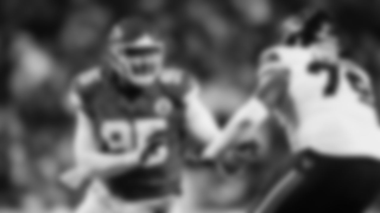 Kansas City Chiefs defensive tackle Chris Jones (95) pressures the quarterback during an NFL week 14 matchup against the Houston Texans, Sunday December 7, 2025.