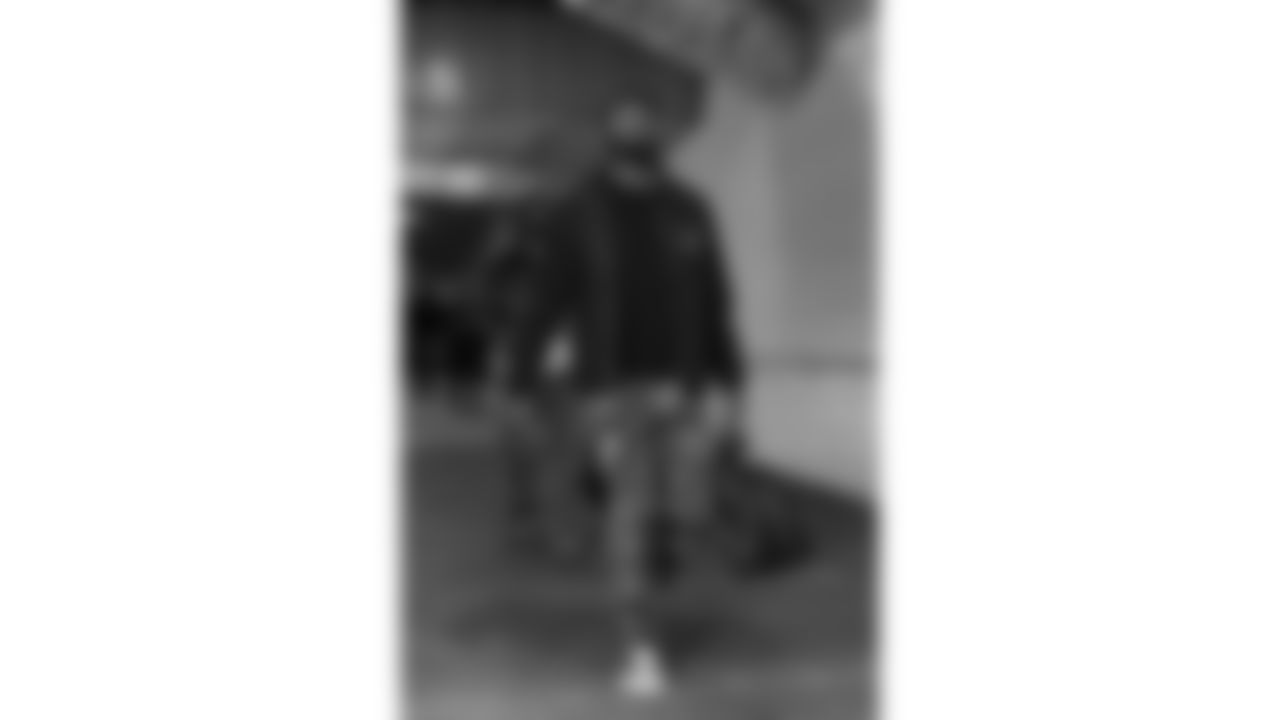 Safety Mike Edwards (34) arrives at Nissan Stadium prior to a week 16 NFL Football game against the Tennessee Titans on Sunday, December 21, 2025 in Nashville, Tennessee.