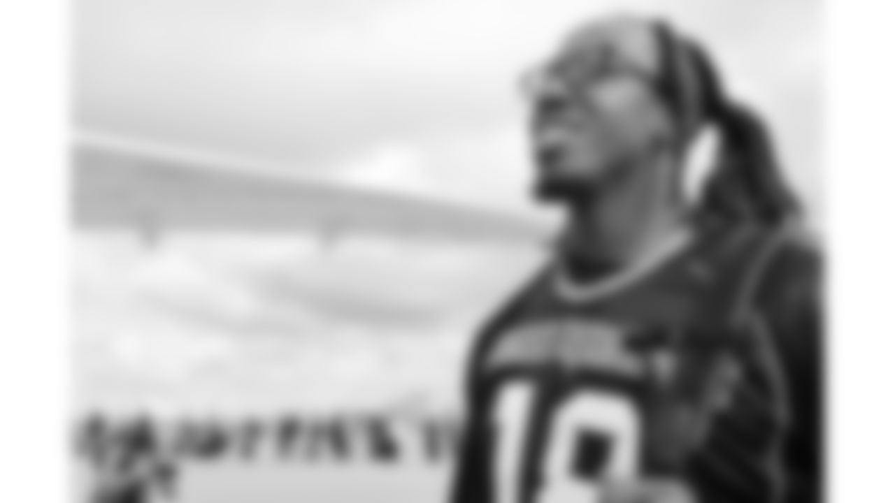 Kansas City Chiefs offensive lineman Wanya Morris (64) travels for a week 9 matchup with the Buffalo Bills, Saturday November 1, 2025.