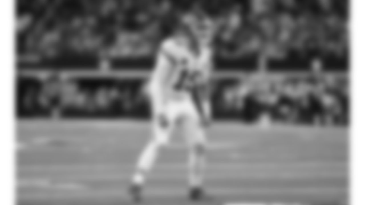 Kansas City Chiefs quarterback Patrick Mahomes (15) yells in celebration during a week 13 NFL Football game against the Dallas Cowboys on Thursday, November 27, 2025 in Dallas, Texas.