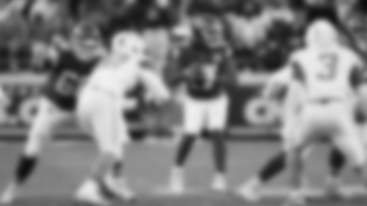 Kansas City Chiefs quarterback Gardner Minshew (17) drops back to pass during an NFL week 15 matchup against the Los Angeles Chargers, Sunday December 14, 2025.