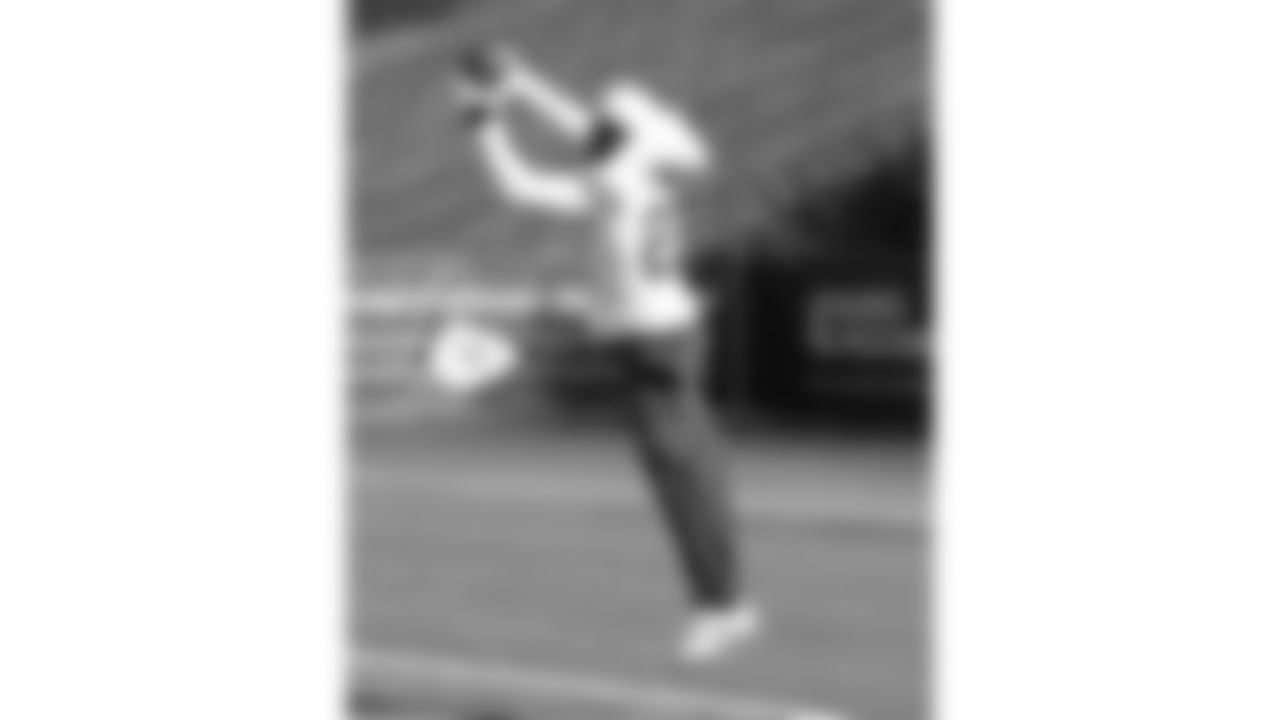 Kansas City Chiefs defensive back Chamarri Conner (27) during practice on Thursday, October 30, 2025 in Kansas City, MO.