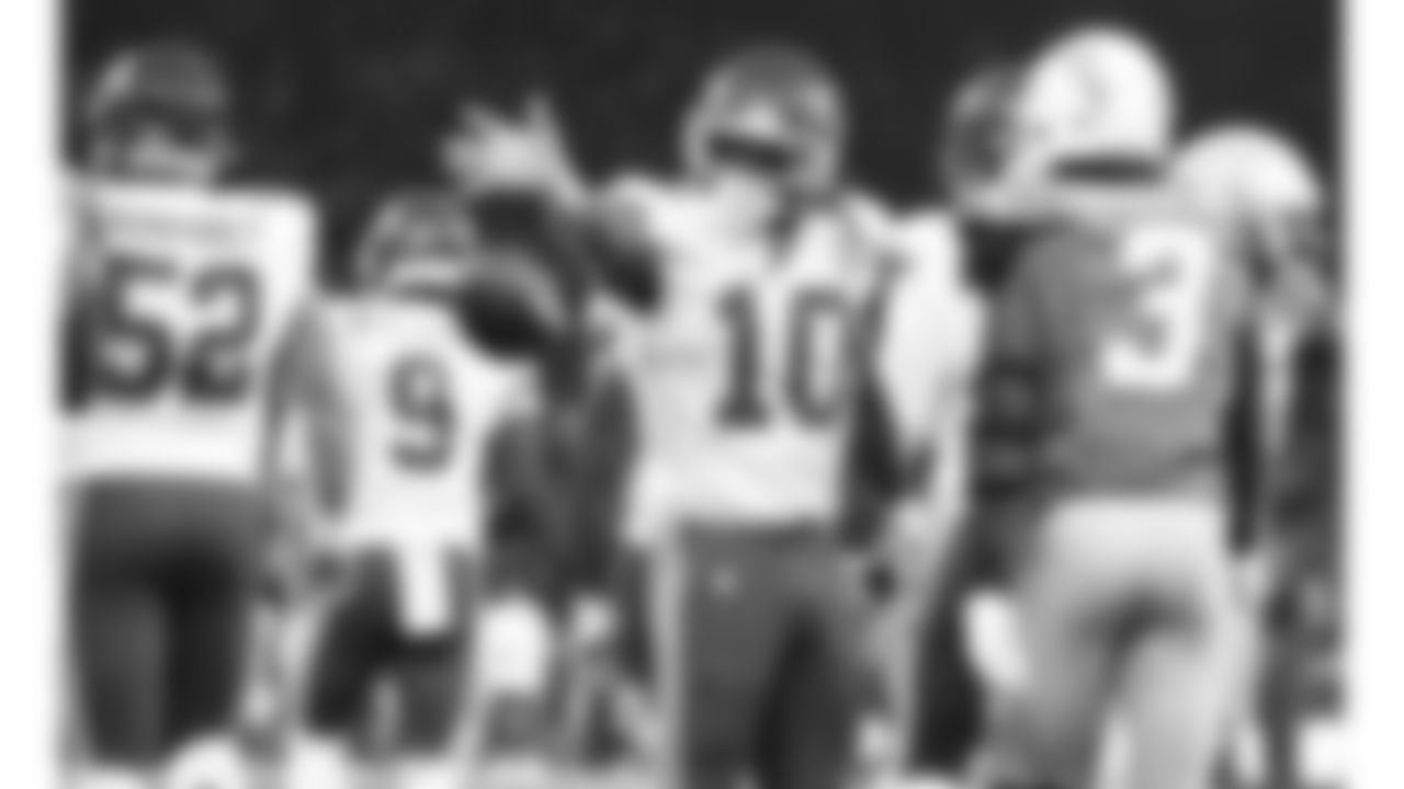 Kansas City Chiefs running back Isiah Pacheco (10) celebrates a first down during a week 1 NFL football game against the Los Angeles Chargers at Arena Corinthians in São Paulo, Brazil on September 5, 2025.