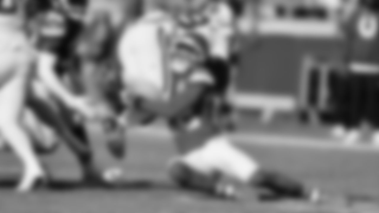 Kansas City Chiefs cornerback Trent McDuffie (22) makes a tackle during a week 12 NFL Football game against the Indianapolis Colts on Sunday, November 23, 2025 in Kansas City, MO