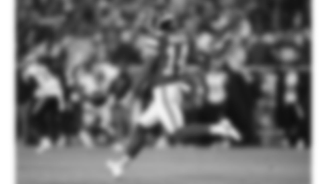 Kansas City Chiefs punter Matt Araiza (14) punts the ball during an NFL week 14 matchup against the Houston Texans, Sunday December 7, 2025.