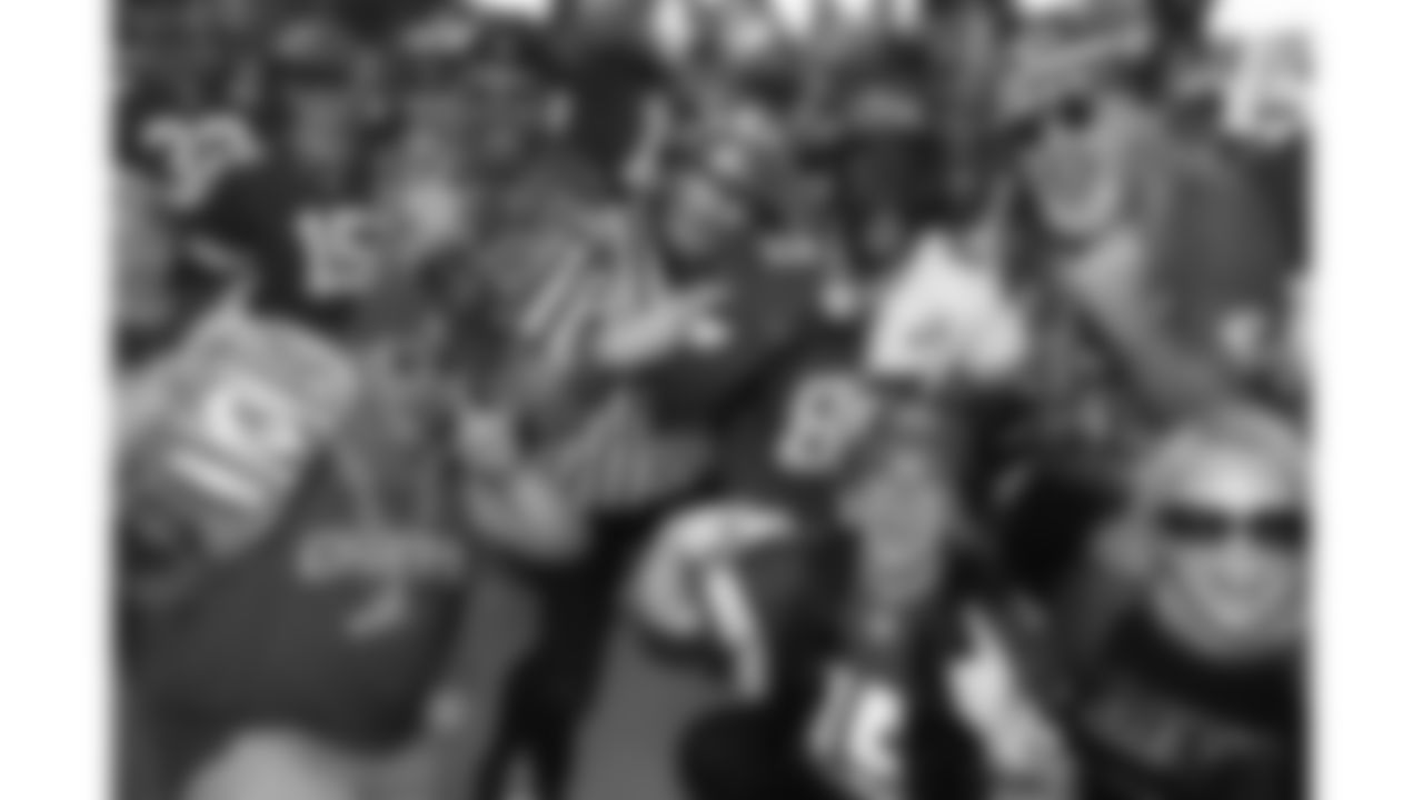 Kansas City Chiefs fans prior to a preseason week 3 NFL football game against the Chicago Bears, Friday, August 22, 2025 in Kansas City, MO.