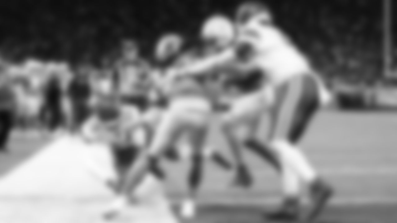 Kansas City Chiefs quarterback Patrick Mahomes (15) leaps toward the pylon for a touchdown during a week 1 NFL football game against the Los Angeles Chargers at Arena Corinthians in São Paulo, Brazil on September 5, 2025.