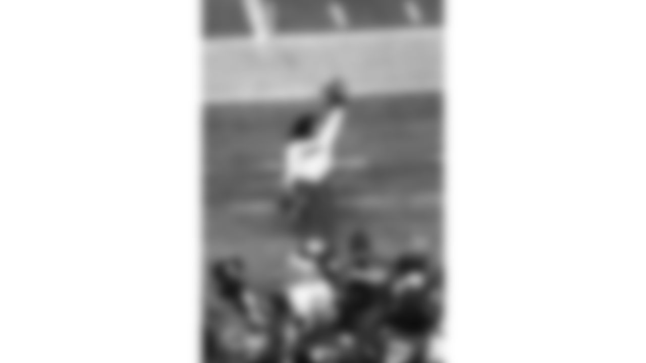 Kansas City Chiefs Cheerleaders perform during a week 14 NFL Football game against the Houston Texans on Sunday, December 7, 2025 in Kansas City, MO.