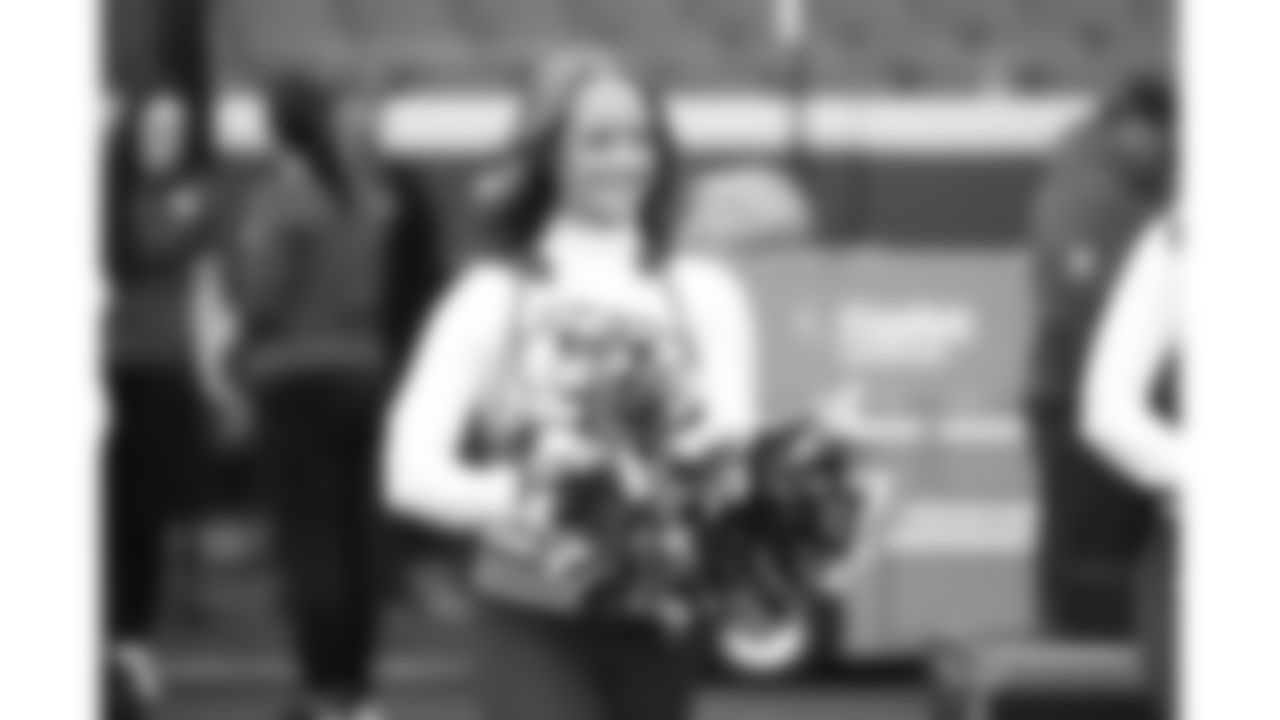 The Kansas City Chiefs Cheerleaders field rehearsal before a week 12 NFL football game against the Indianapolis Colts, Sunday, November 23, 2025 in Kansas City, MO.