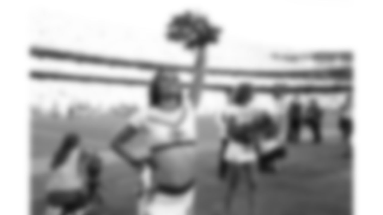 A Kansas City Chiefs Cheerleader during a week 12 NFL football game against the Indianapolis Colts, Sunday, November 23, 2025 in Kansas City, MO.